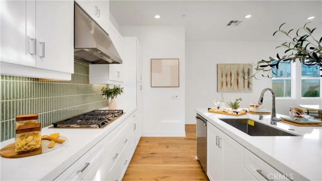 113 Junco, Irvine, CA 92618