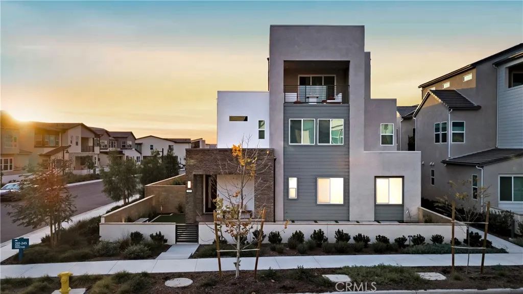 113 Junco, Irvine, CA 92618