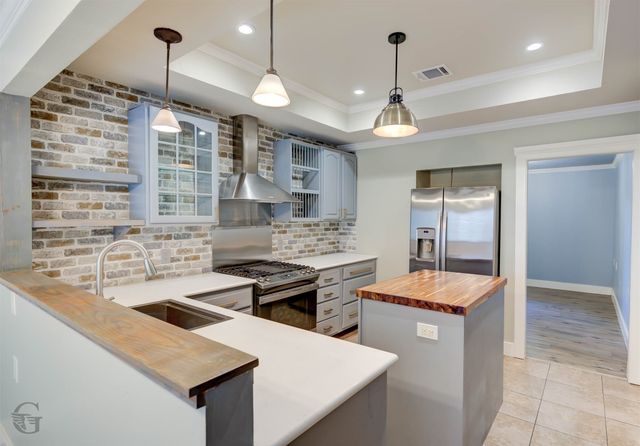 1163 Gilbert Drive, Bossier City, LA 71112