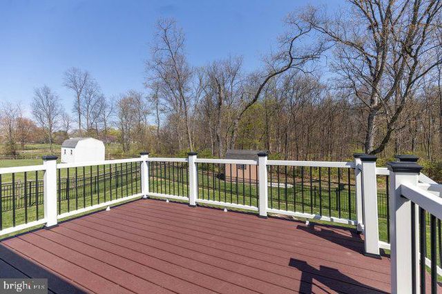 1753 RAVEN DRIVE, Chambersburg, PA 17202