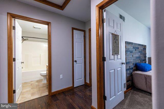 1753 RAVEN DRIVE, Chambersburg, PA 17202