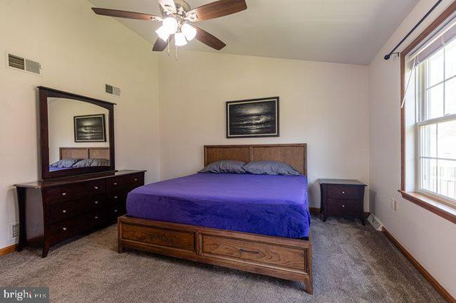 1753 RAVEN DRIVE, Chambersburg, PA 17202