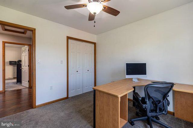 1753 RAVEN DRIVE, Chambersburg, PA 17202