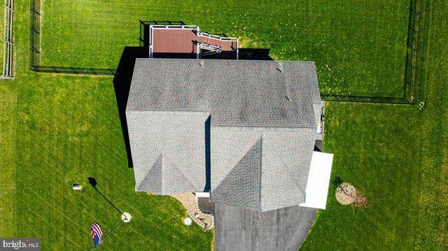 1753 RAVEN DRIVE, Chambersburg, PA 17202