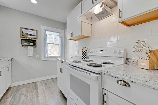 7300 Tracy Avenue, Kansas City, MO 64131