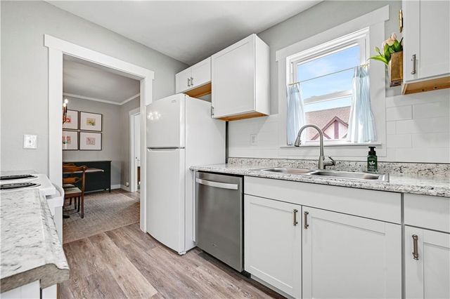 7300 Tracy Avenue, Kansas City, MO 64131