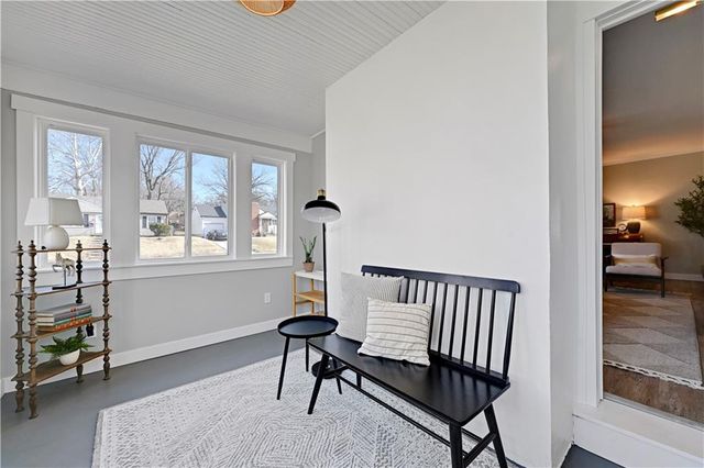 7300 Tracy Avenue, Kansas City, MO 64131