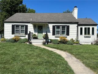 7300 Tracy Avenue, Kansas City, MO 64131