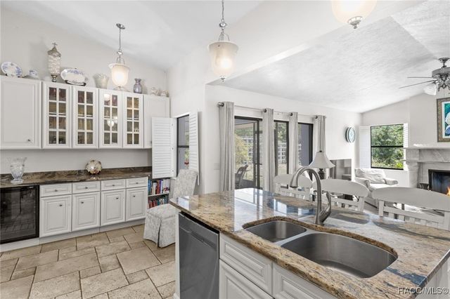 7073 N Lecanto Highway, Hernando, FL 34442