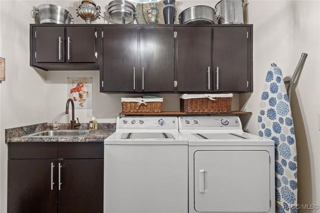 7073 N Lecanto Highway, Hernando, FL 34442