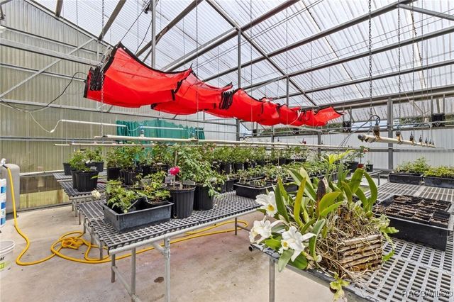 7073 N Lecanto Highway, Hernando, FL 34442