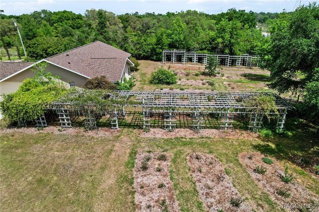 7073 N Lecanto Highway, Hernando, FL 34442