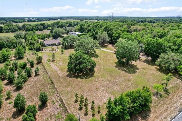 7073 N Lecanto Highway, Hernando, FL 34442