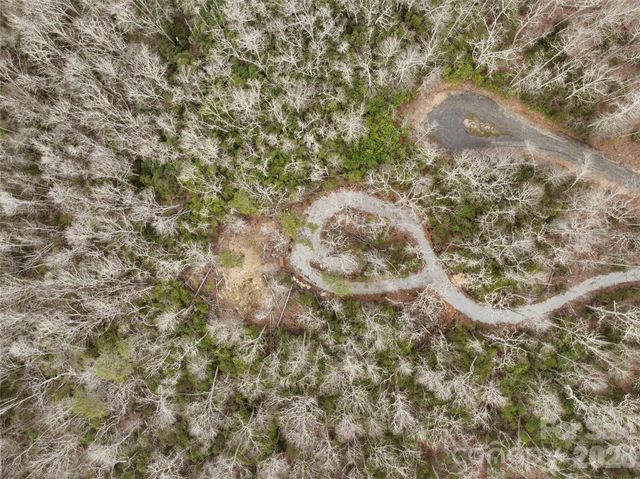 87 Trails End Road 28, Little Switzerland, NC 28749