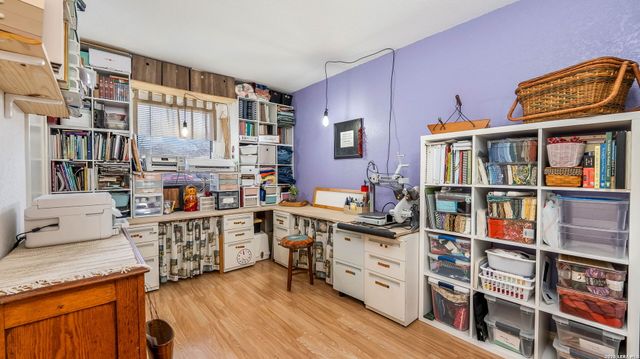 5915 Hidden Iron Cir, San Antonio, TX 78250