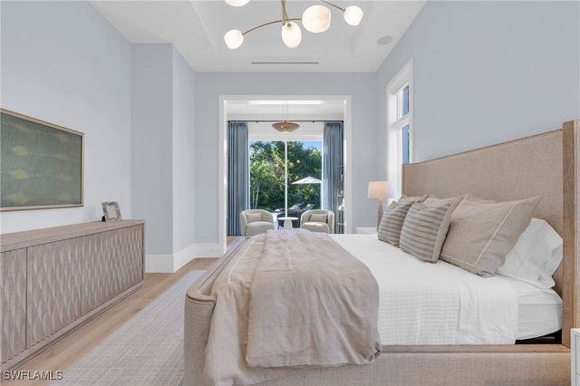 3353 Binnacle DR, Naples, FL 34103