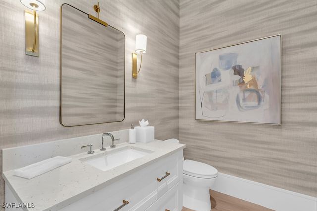 3353 Binnacle DR, Naples, FL 34103