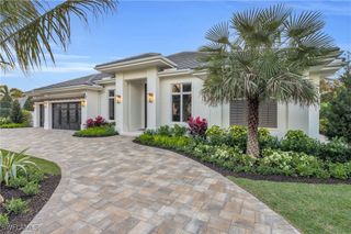 3353 Binnacle DR, Naples, FL 34103