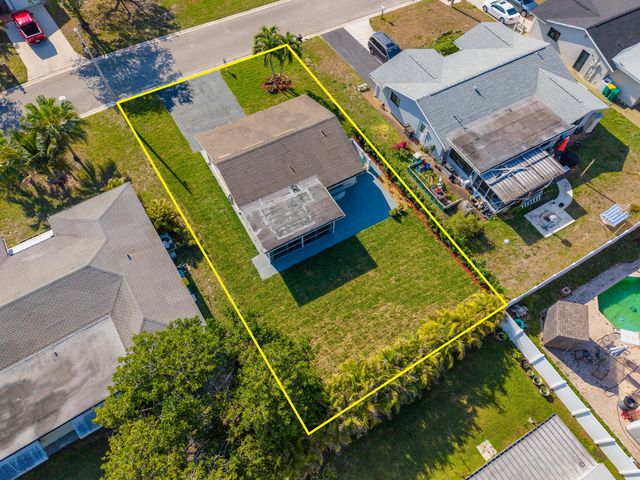 8107 NW 96th Avenue, Tamarac, FL 33321