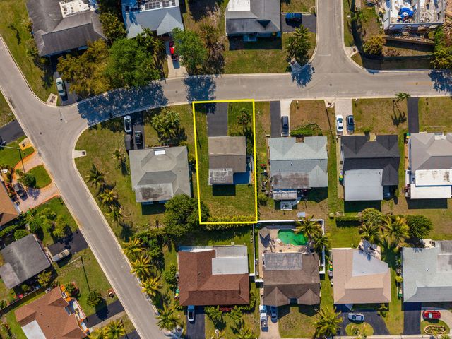 8107 NW 96th Avenue, Tamarac, FL 33321