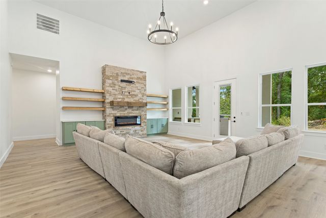4504 Triggs Trace, Tyler, TX 75709