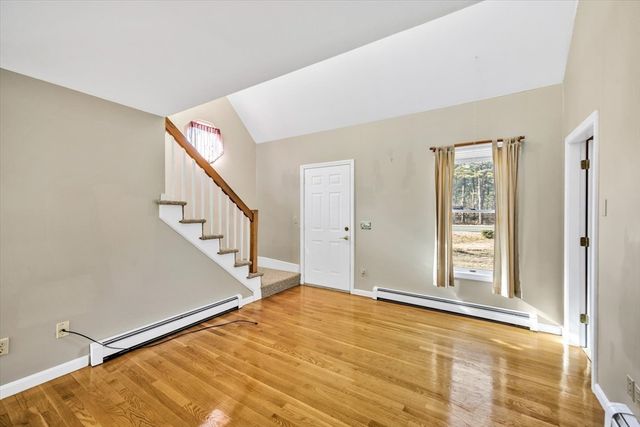 171 Currier Rd, Falmouth, MA 02536