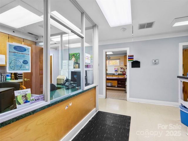 157 Medical Park Drive, Brevard, NC 28712