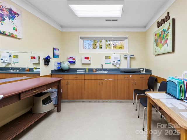 157 Medical Park Drive, Brevard, NC 28712