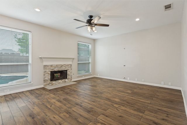 4812 Parkmount Drive, Fort Worth, TX 76137