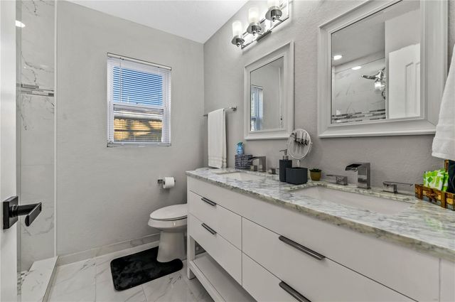 2564 ROBERTA STREET, Largo, FL 33771