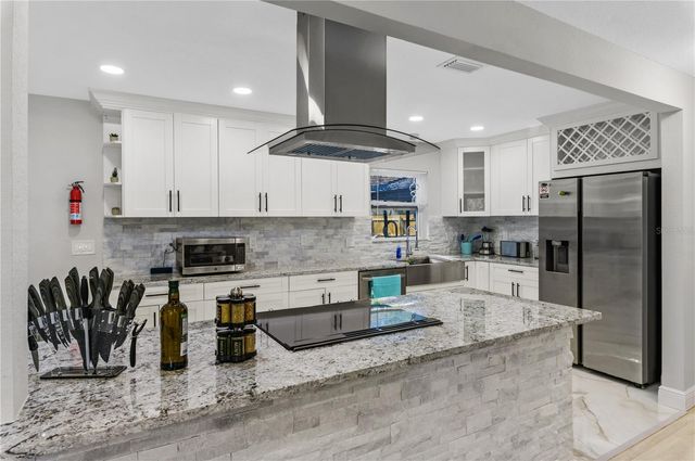 2564 ROBERTA STREET, Largo, FL 33771