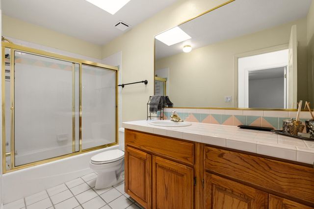 13932 Villa Sandia Place NE, Albuquerque, NM 87112