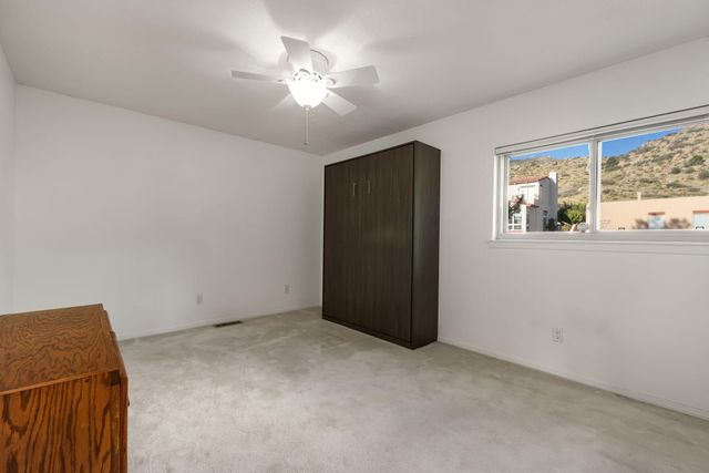 13932 Villa Sandia Place NE, Albuquerque, NM 87112