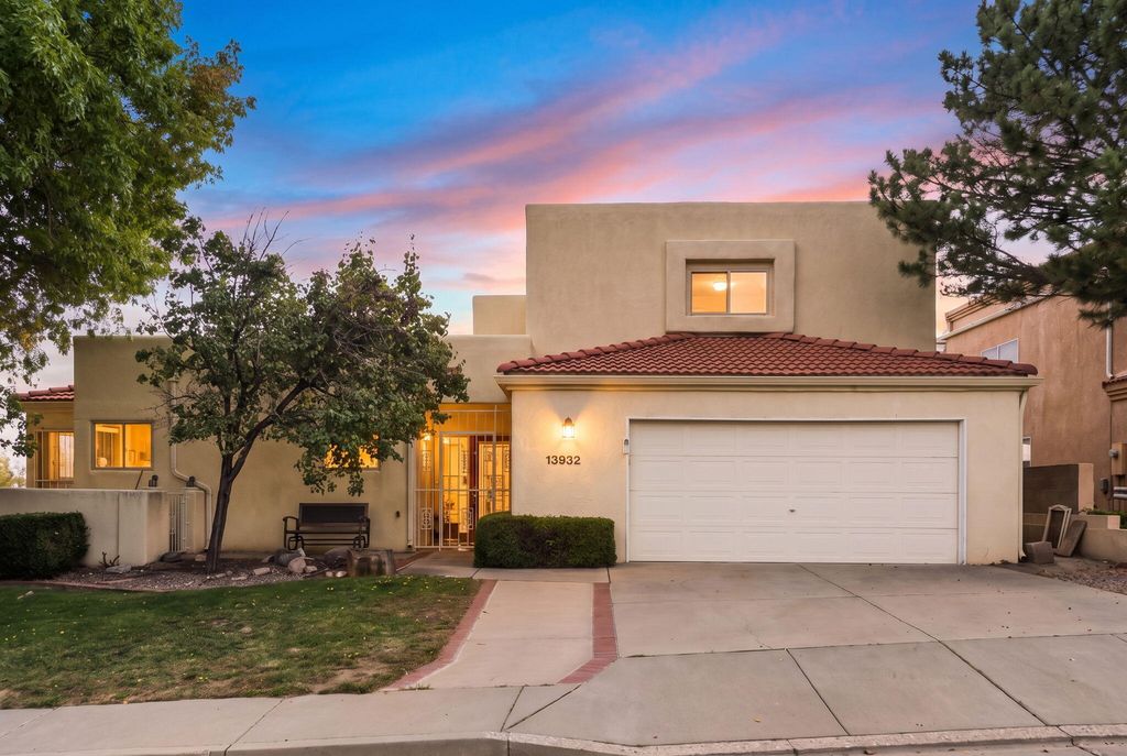 13932 Villa Sandia Place NE, Albuquerque, NM 87112