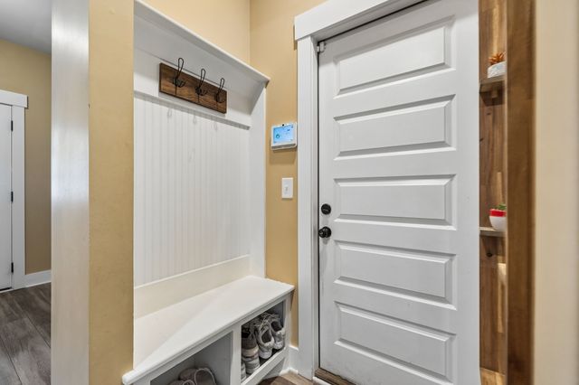 276 Griffin Ln, Gallatin, TN 37066