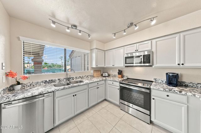9707 E MOUNTAIN VIEW Road 2412, Scottsdale, AZ 85258