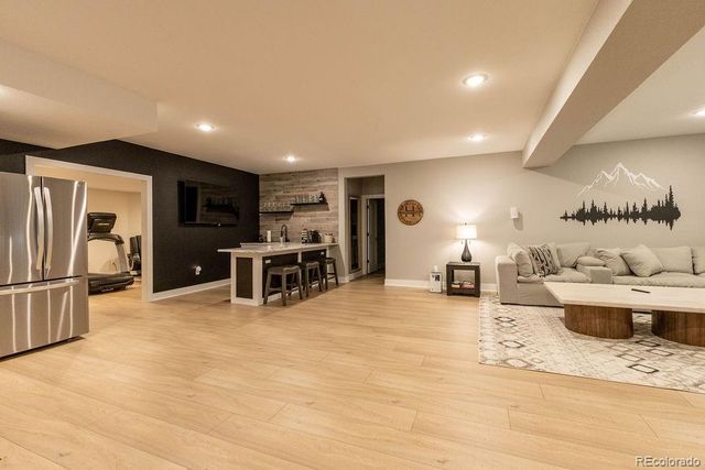 8677 Big Thompson Street, Littleton, CO 80125