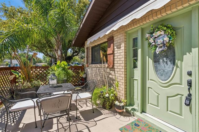 525 7TH STREET NE, Winter Haven, FL 33881