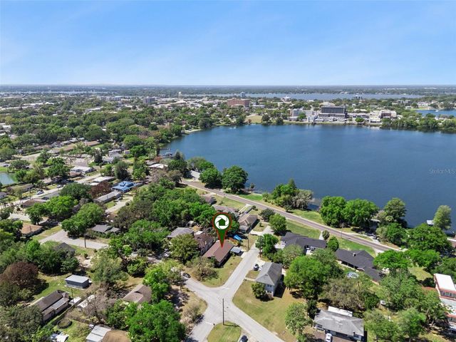 525 7TH STREET NE, Winter Haven, FL 33881