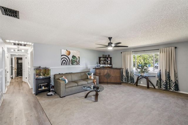 525 7TH STREET NE, Winter Haven, FL 33881