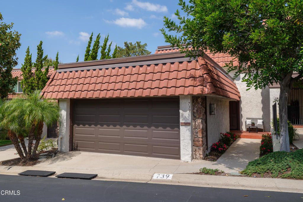 739 Starlight Heights Drive, La Canada Flintridge, CA 91011 — photo 2