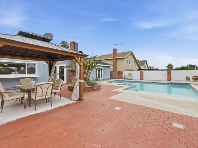 25071 Mawson, Laguna Hills, CA 92653