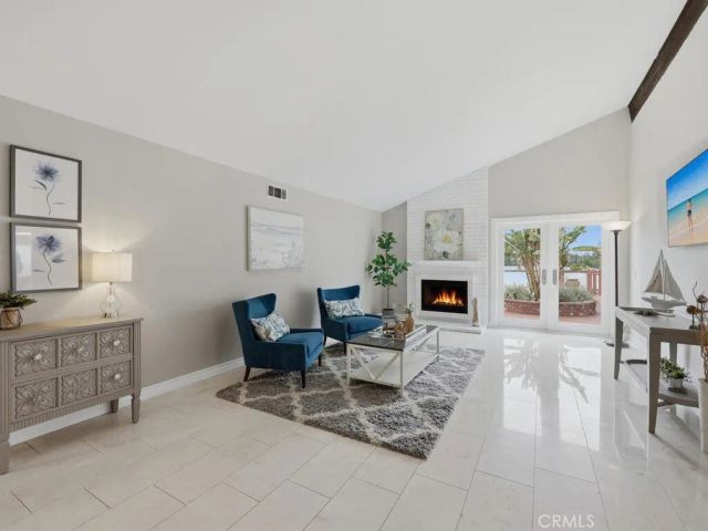 25071 Mawson, Laguna Hills, CA 92653