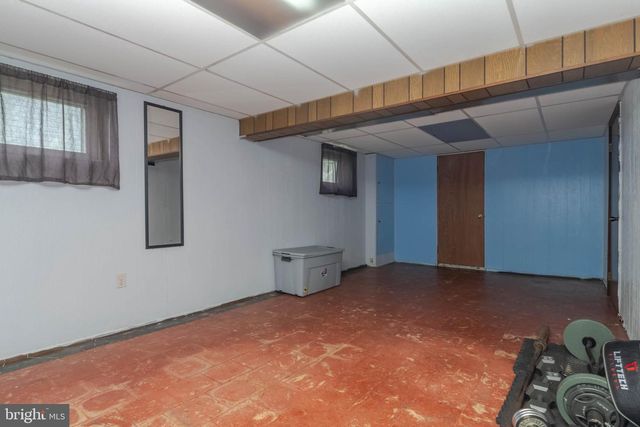 100 S STUART ST, Baltimore, MD 21221