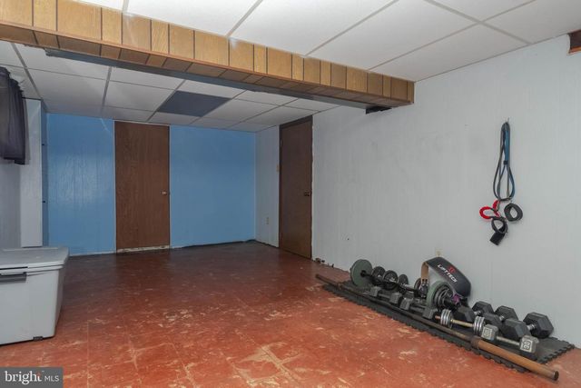 100 S STUART ST, Baltimore, MD 21221