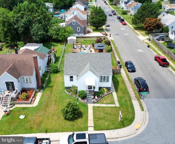 100 S STUART ST, Baltimore, MD 21221
