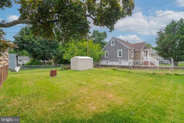 100 S STUART ST, Baltimore, MD 21221