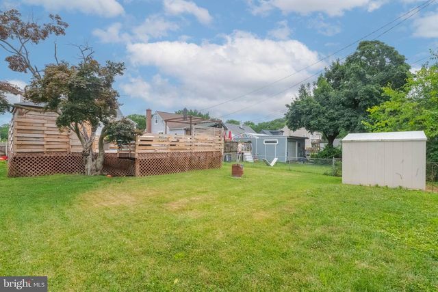 100 S STUART ST, Baltimore, MD 21221