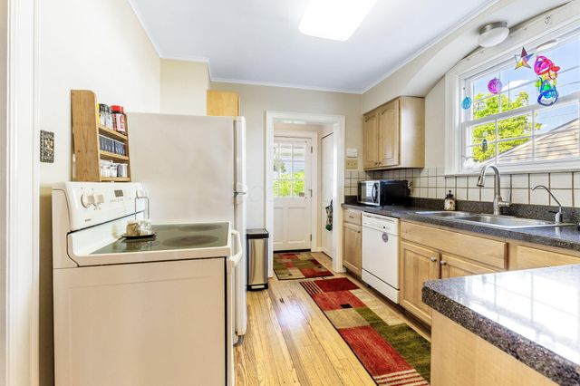 38 Powhatan Avenue, Columbus, OH 43204
