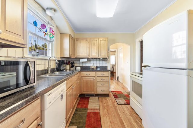 38 Powhatan Avenue, Columbus, OH 43204